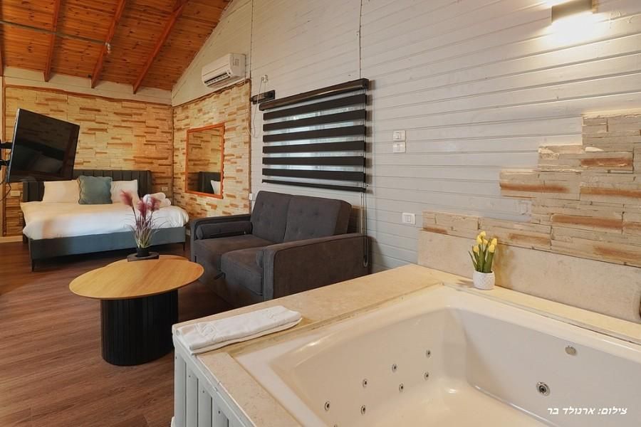 94195 גלריה כללית, אחוזת נוף אכזיב, צימר  במנות צימרים - Zimer 4 U