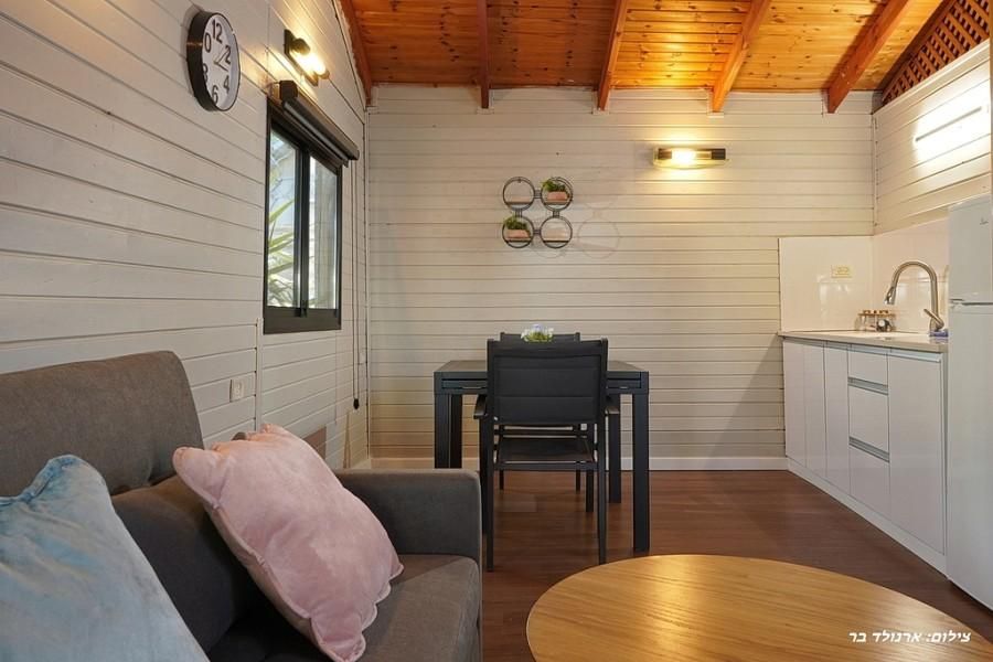 94218 סוויטה 1, אחוזת נוף אכזיב, צימר  במנות צימרים - Zimer 4 U