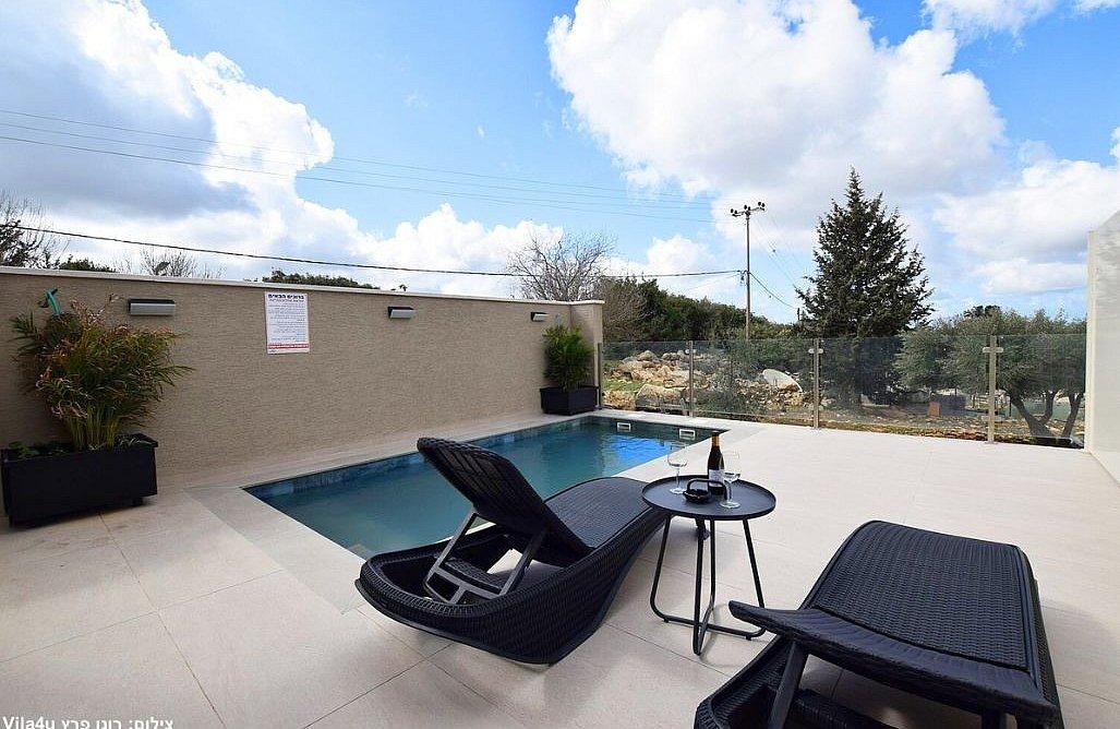 94286 גלרית חוץ של כל סוויטה, סוויטות נופי גיתה, צימר  בגיתה צימרים - Zimer 4 U