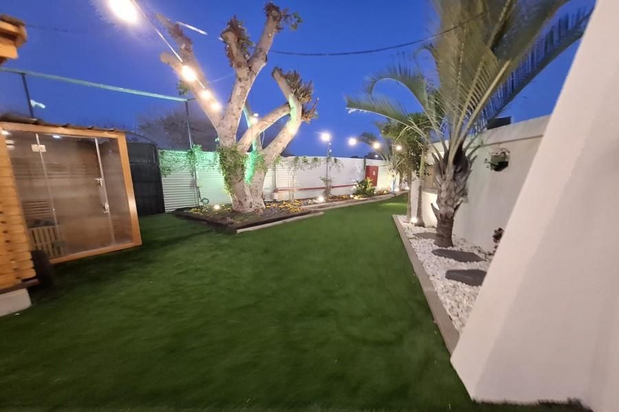 94366 מתחם חיצוני הבריכה והג'קוזי, צימרים כפר הים, צימר  בנתניה צימרים - Zimer 4 U