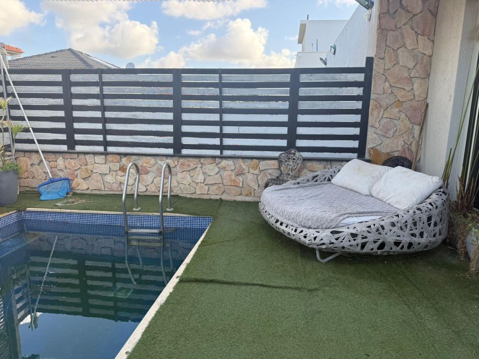 94401 גלריה חיצונית, גן עדן בשרון, צימר  בכפר סבא צימרים - Zimer 4 U