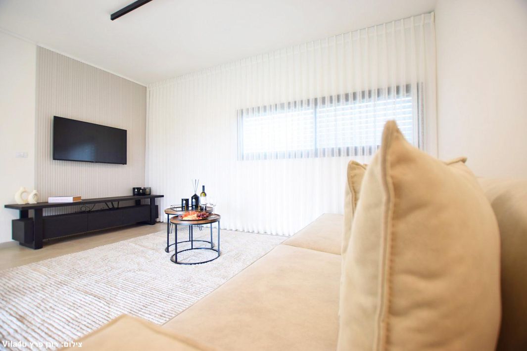 94723 גלריה כללית, תאירה סוויט, צימר  בראש פינה צימרים - Zimer 4 U