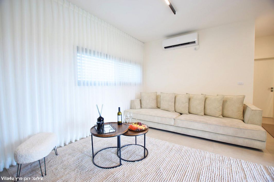 94735 גלריה כללית, תאירה סוויט, צימר  בראש פינה צימרים - Zimer 4 U