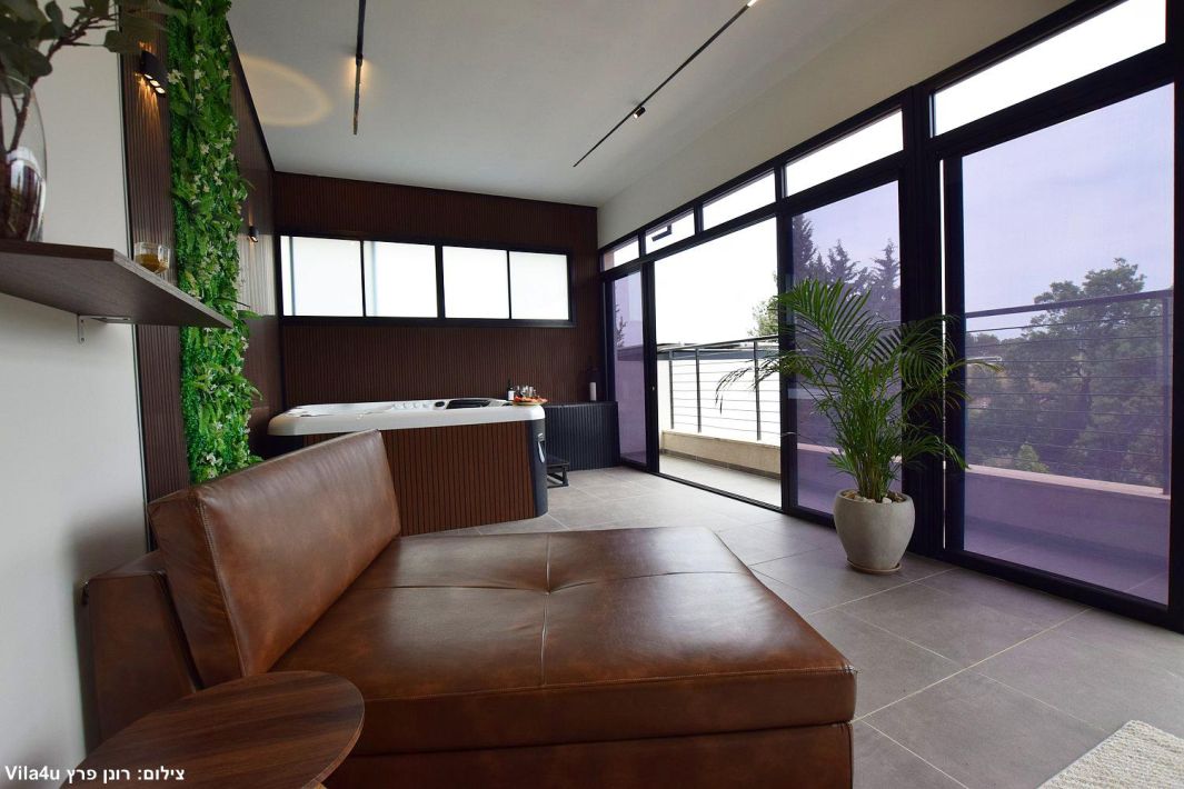 94736 גלריה כללית, תאירה סוויט, צימר  בראש פינה צימרים - Zimer 4 U