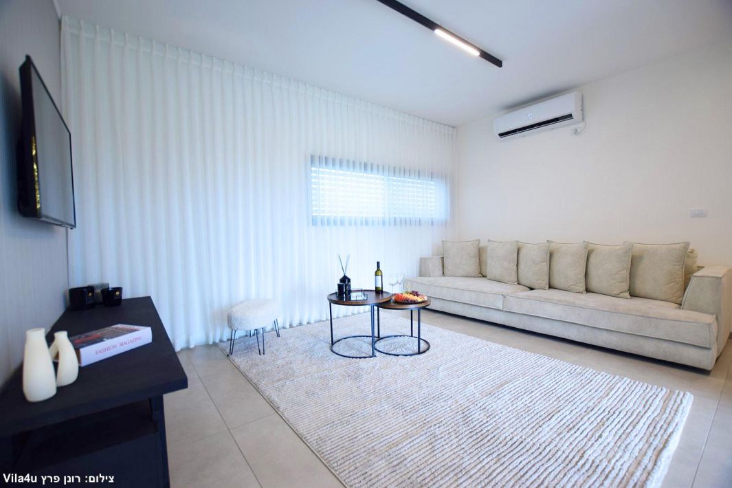 94737 גלריה כללית, תאירה סוויט, צימר  בראש פינה צימרים - Zimer 4 U