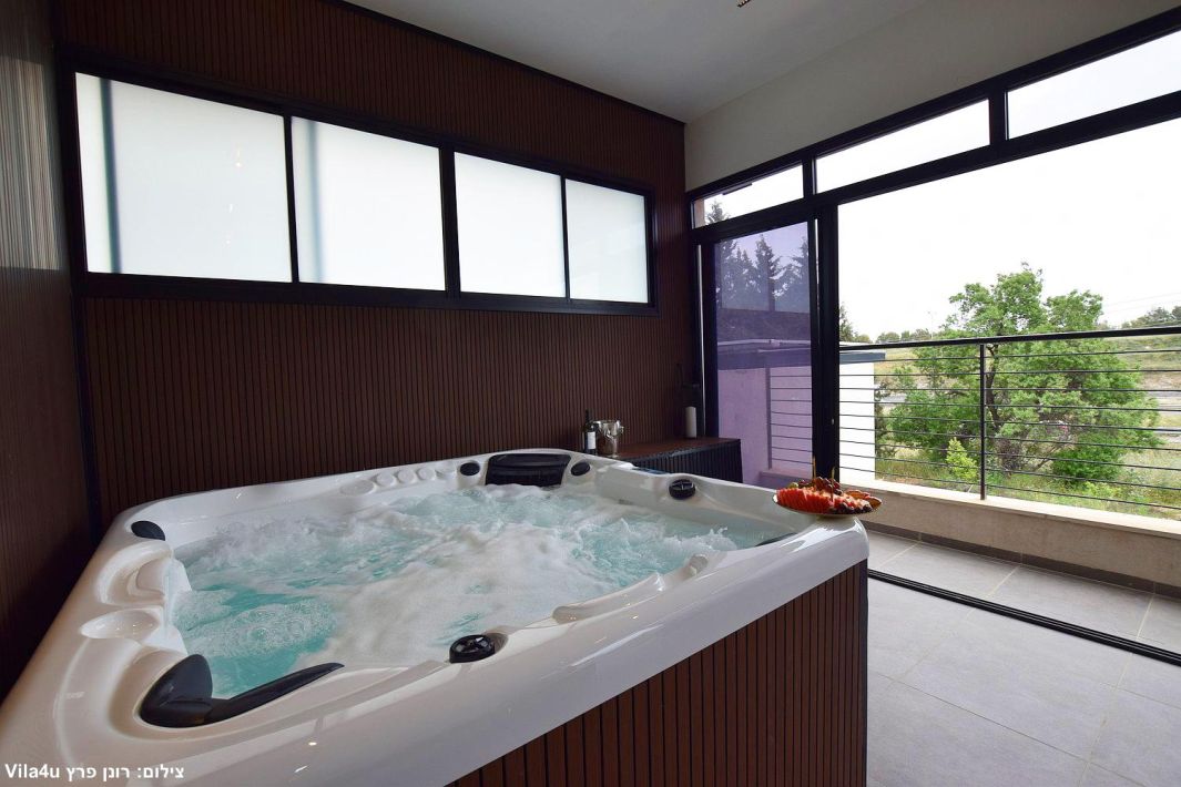 94738 גלריה כללית, תאירה סוויט, צימר  בראש פינה צימרים - Zimer 4 U