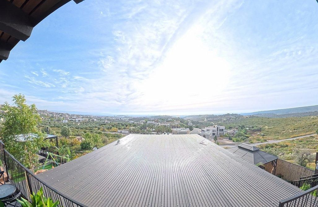 94817 מתחם החצר וחדר האוכל, צימרים על הפסגה, צימר  בירכא צימרים - Zimer 4 U