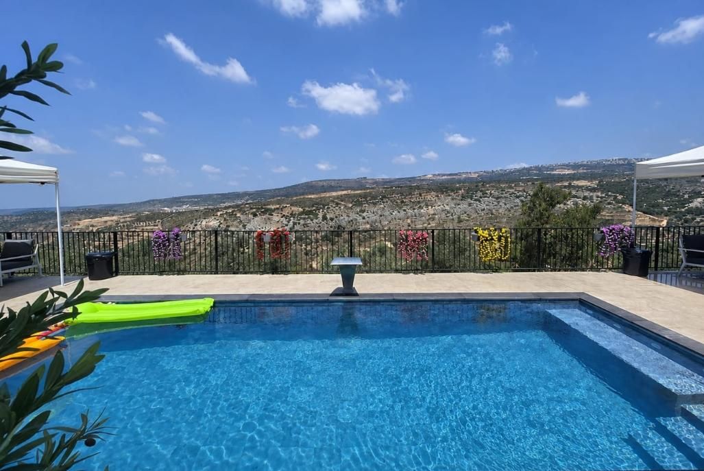 98285 גלרית חוץ, סוויטות שדא וויו ירכא, צימר  בירכא צימרים - Zimer 4 U
