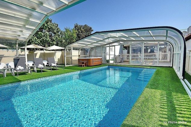 סוויטת פנינה מטע - בריכת שחייה מקורה ומחוממת